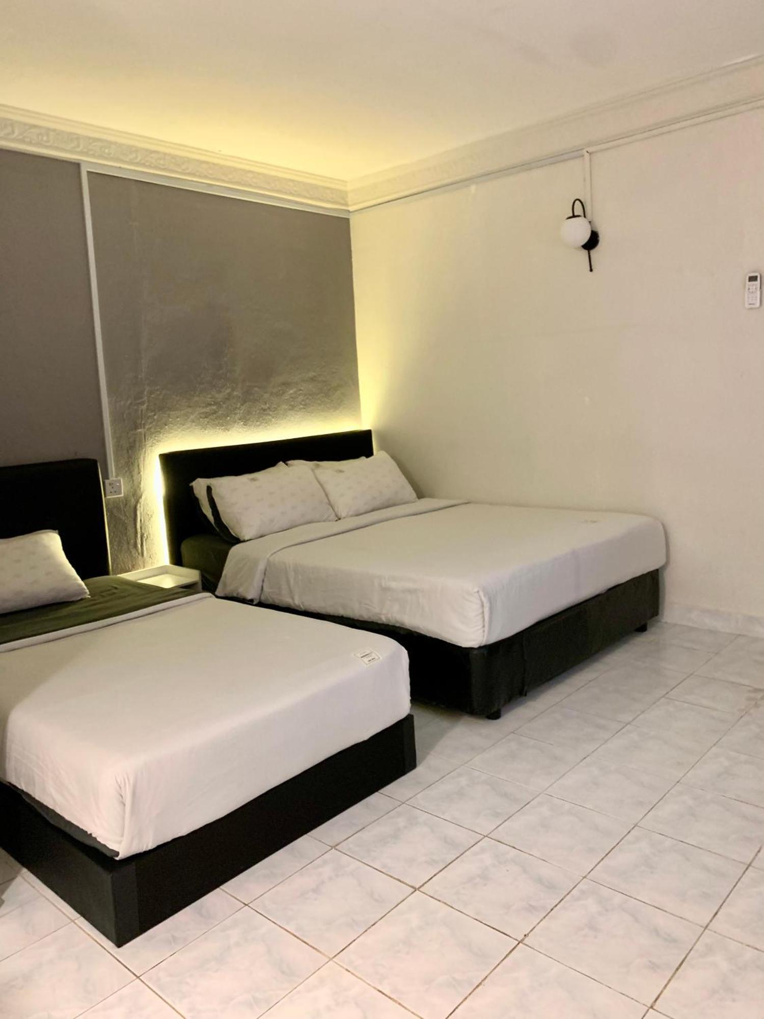 Andiana Hotel & Lodge - Kota Bharu City Centre Екстер'єр фото