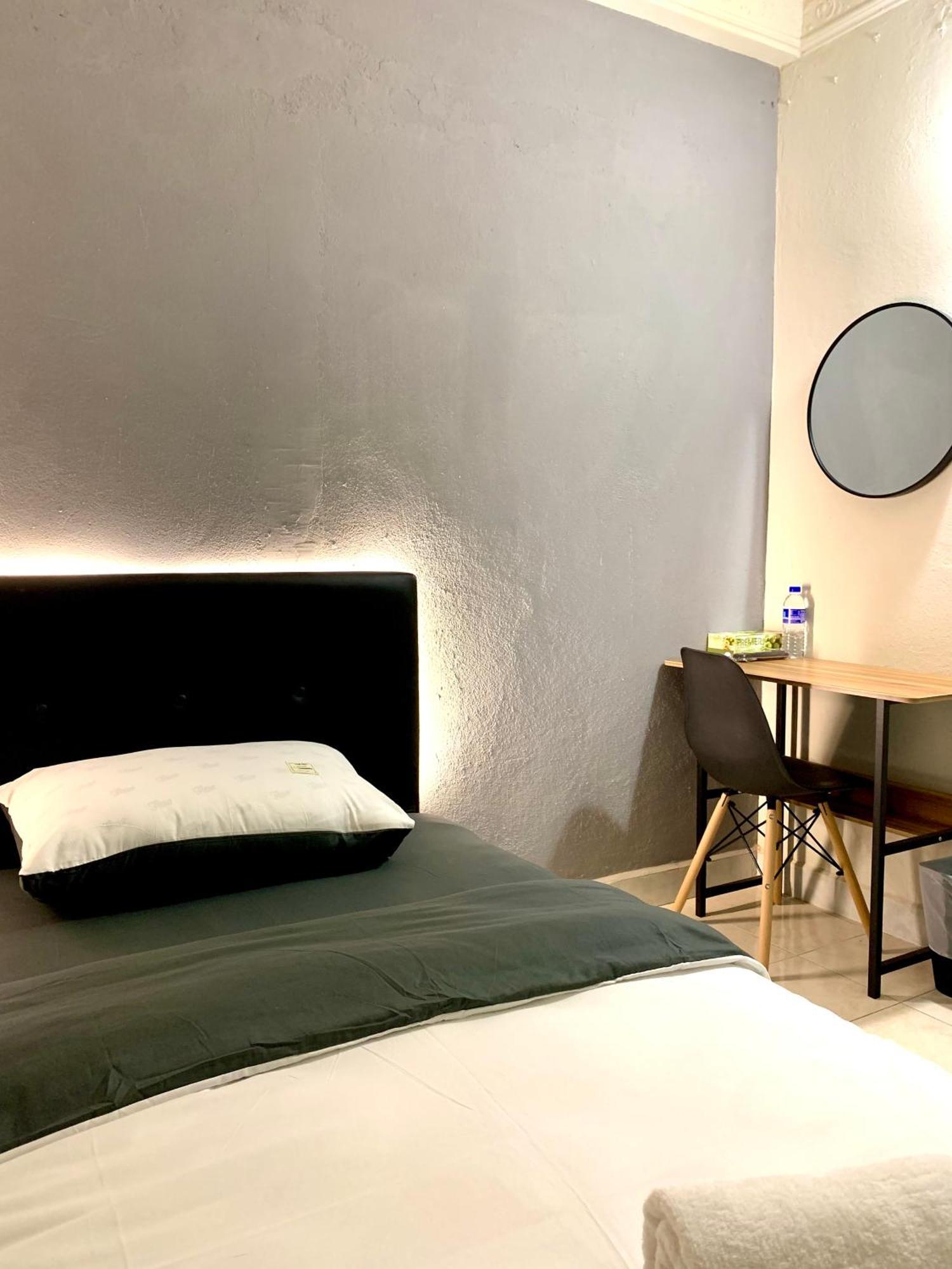 Andiana Hotel & Lodge - Kota Bharu City Centre Екстер'єр фото